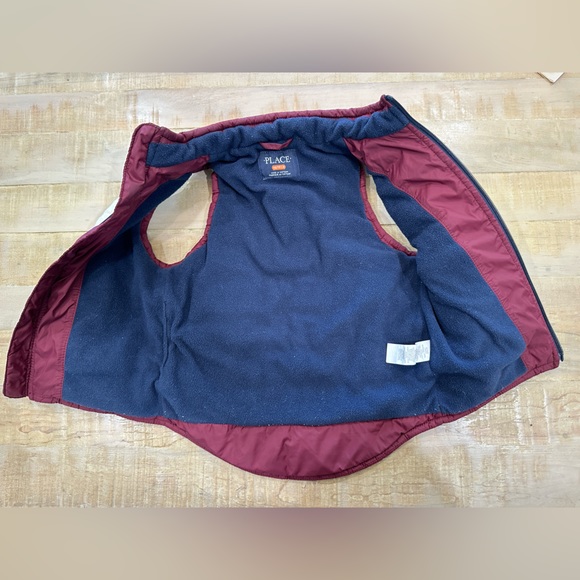 Children’s Place boys toddler vest colorblock puffer jacket - Picture 6 of 10